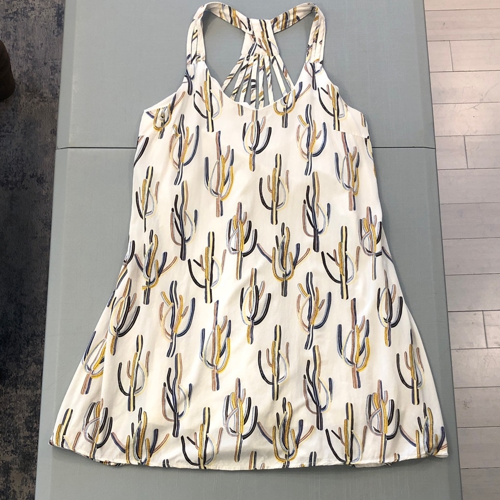 entro White Cactus Flowy Tank Top Mini Dress
